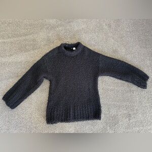 H&M Women’s Fluffy Knit Sweater Black XXS; fits oversized